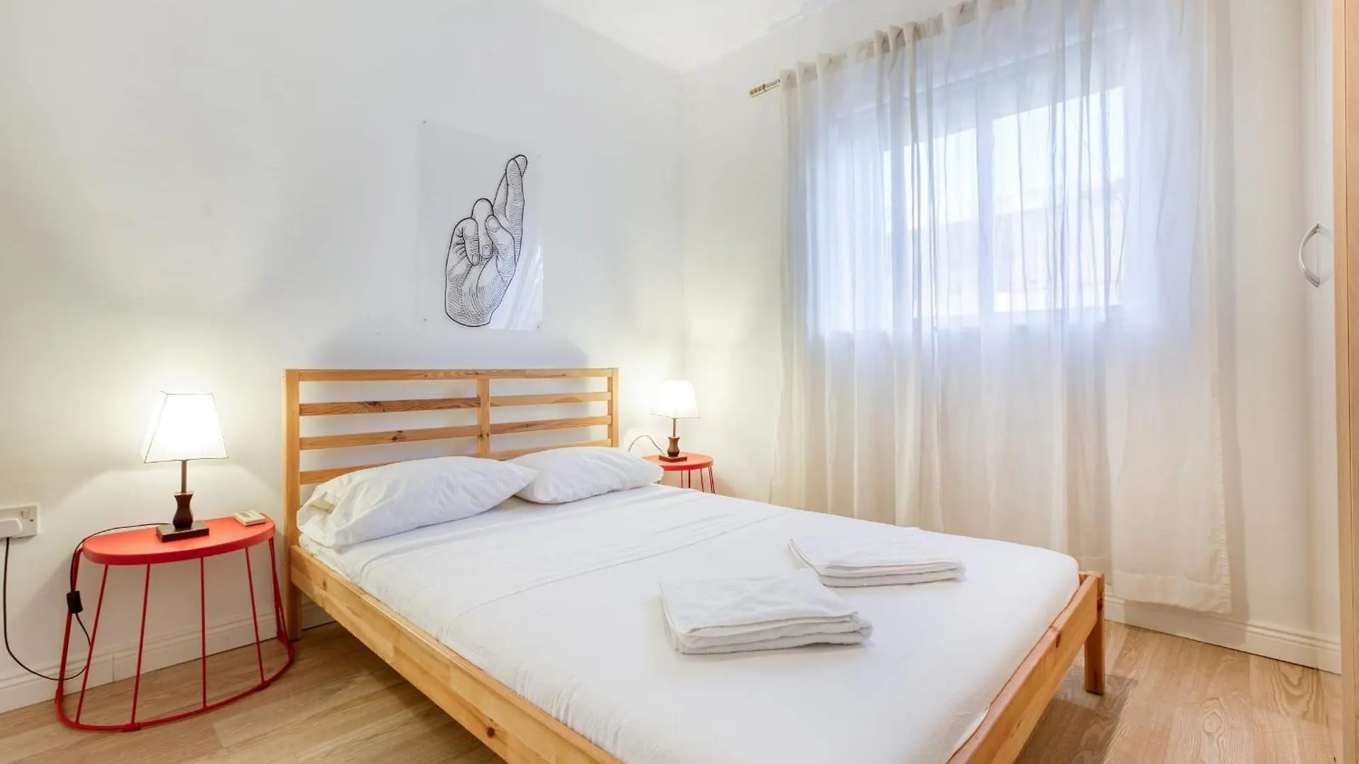 Apartment Seafront Apartment-Hosted By Sweetstay Pieta