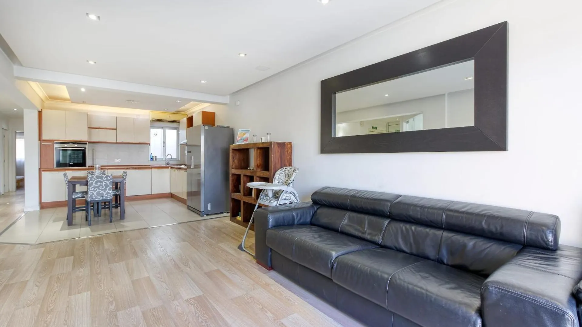 Seafront Apartment-Hosted By Sweetstay Pieta Malta
