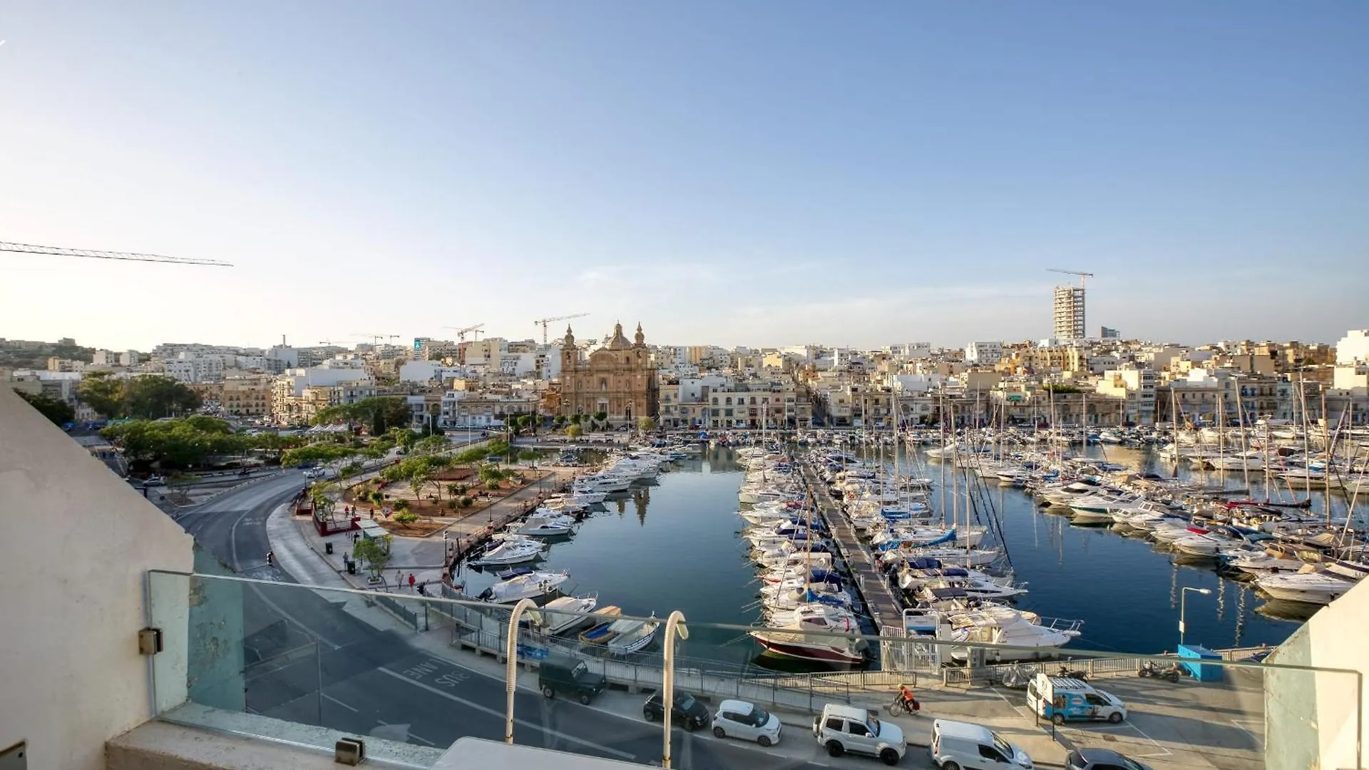 Apartment Seafront Apartment-Hosted By Sweetstay Pieta
